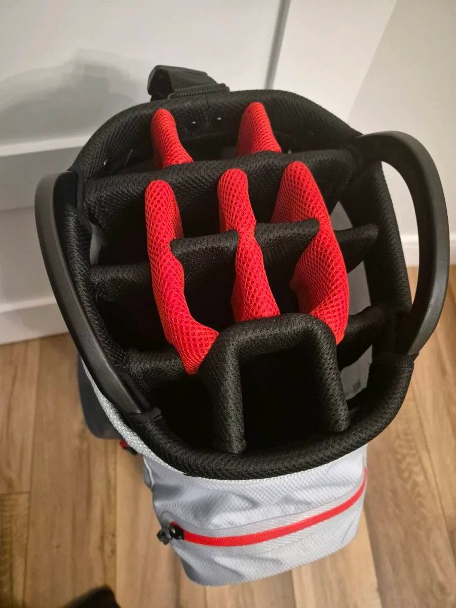 Cobra Ultradry Cart Bag - Image 4