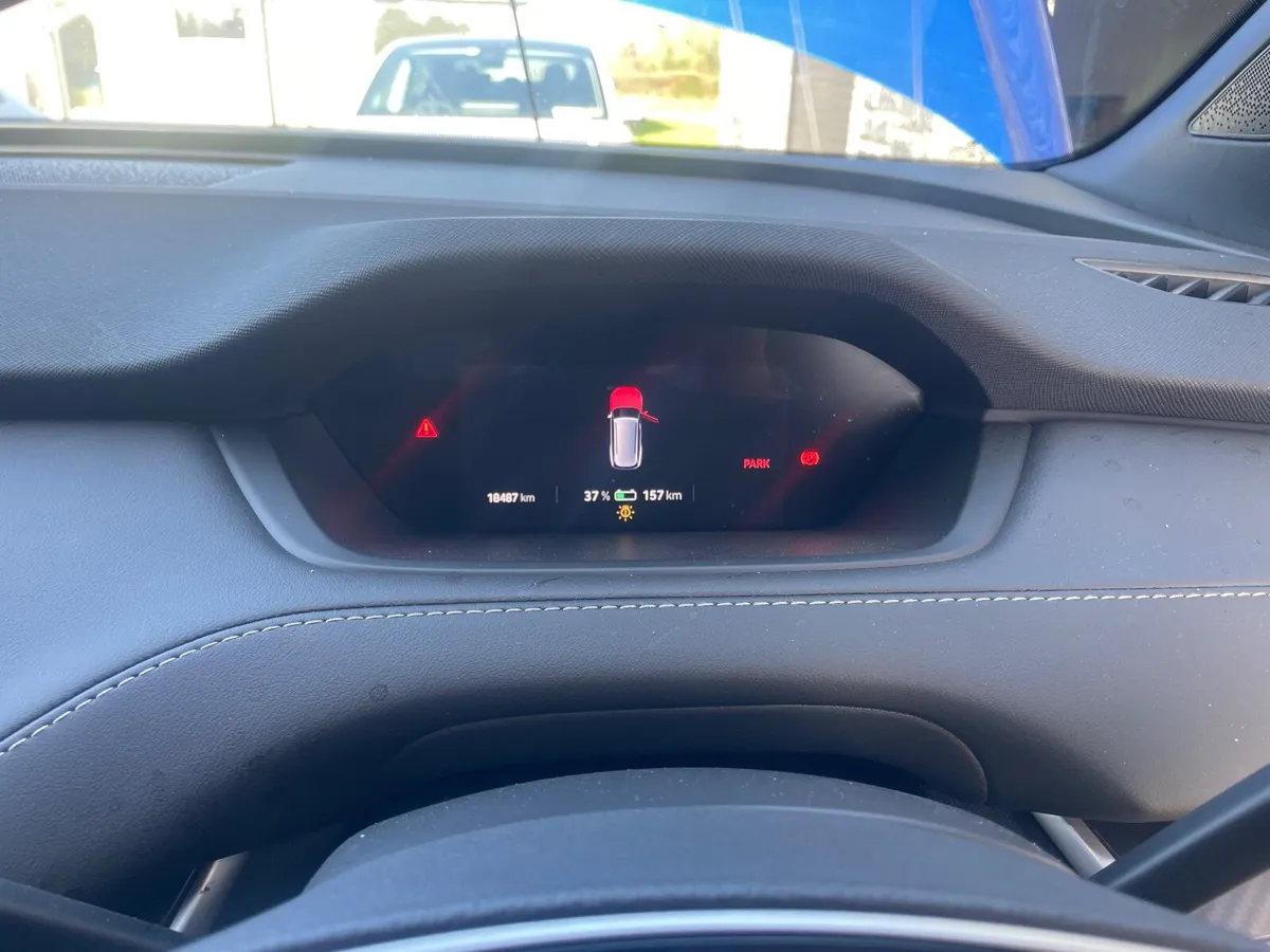 252  Skoda Enyaq 85 Sportline - Image 3