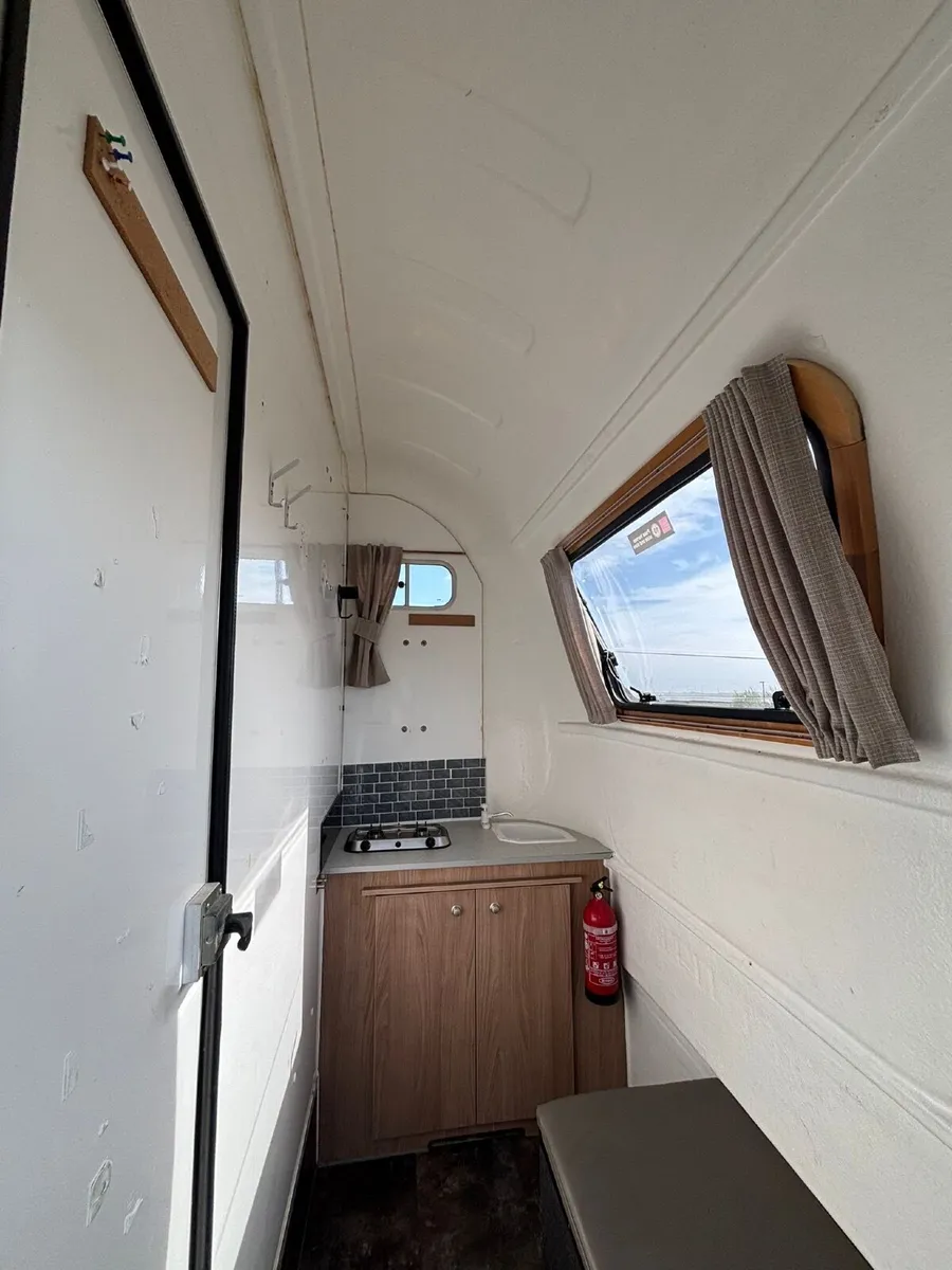 Equi-Trek Space-Treka III Horse Trailer - Image 4