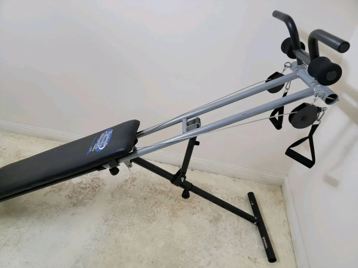 Total gym workout bench - Image 1