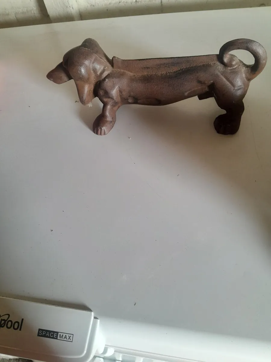 Castiron dachshund  boot scraper - Image 4