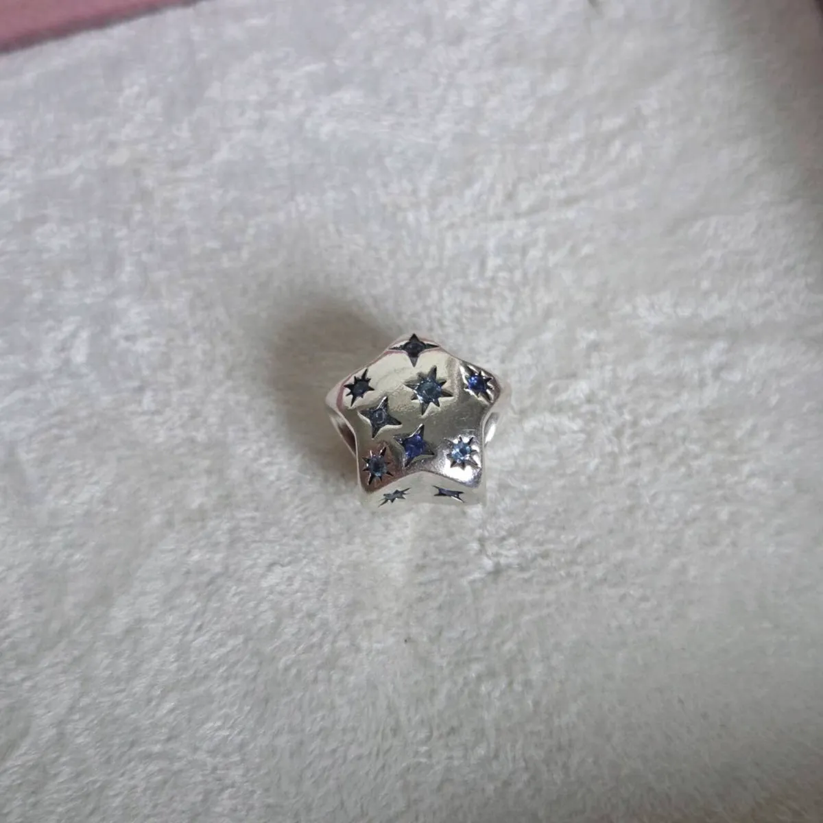 Pandora bold star  charm - Image 3