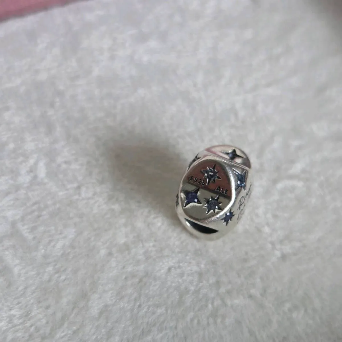 Pandora bold star  charm - Image 4