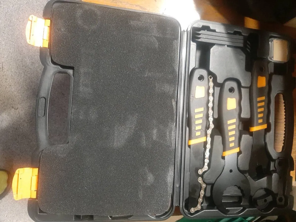 40 piece bike tool kit new - Image 3