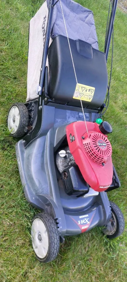 Honda HRX Lawnmower - Image 3