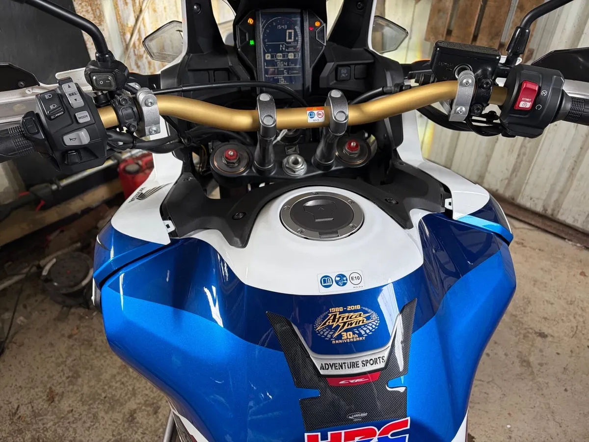 2018 Honda Africa Twin Adventure Sports CRF1000A - Image 4