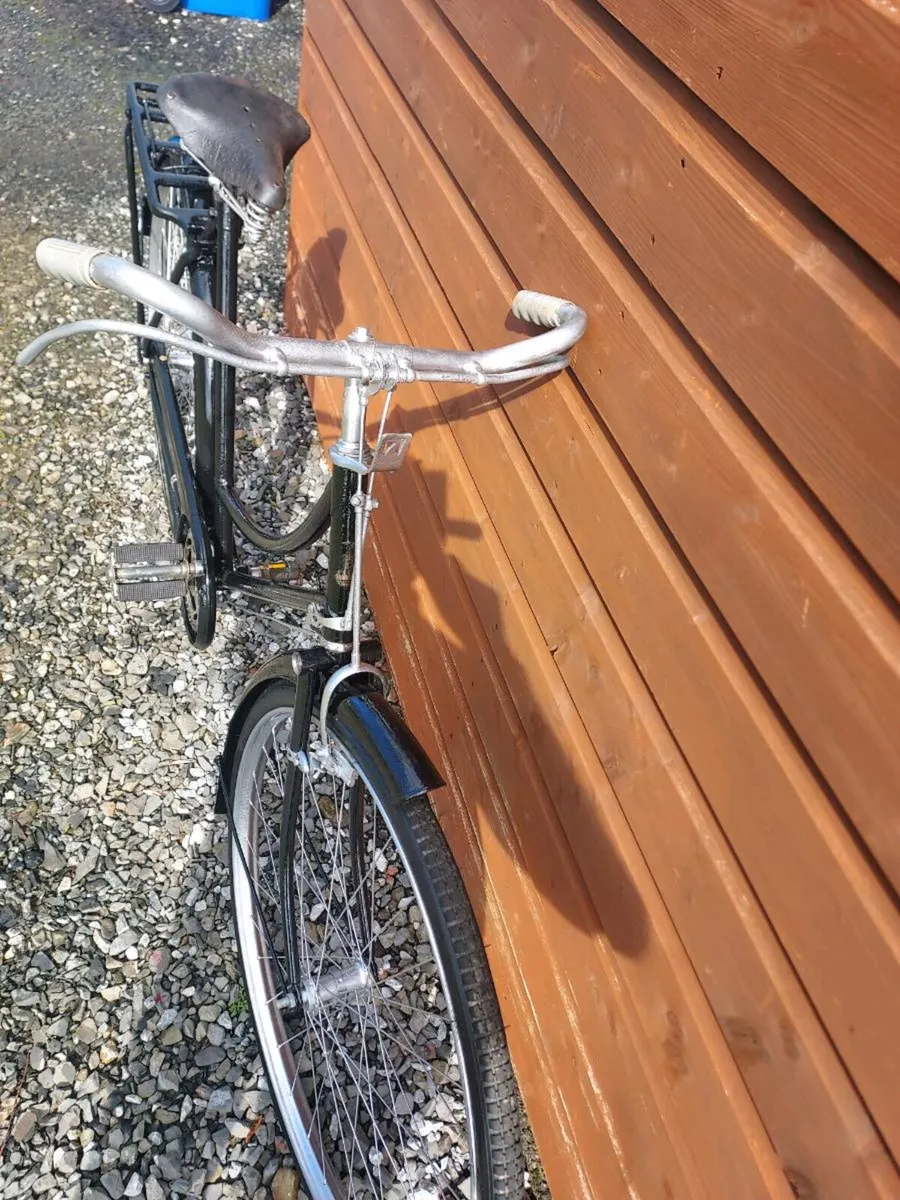 Vintage high nelly bike - Image 2