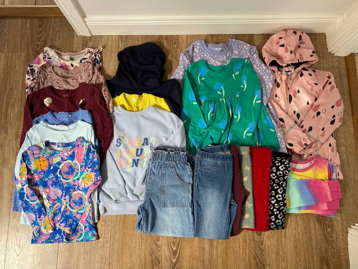 Girl clothes bundle 6-7 - Image 1