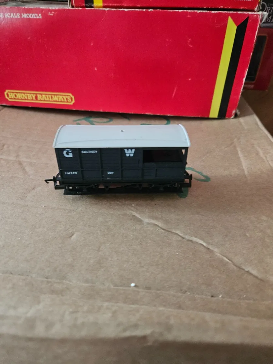 Hornby Triang Lima OO Gauge Wagon