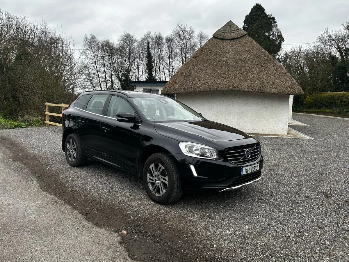 Cream leather interior XC60 - Image 1