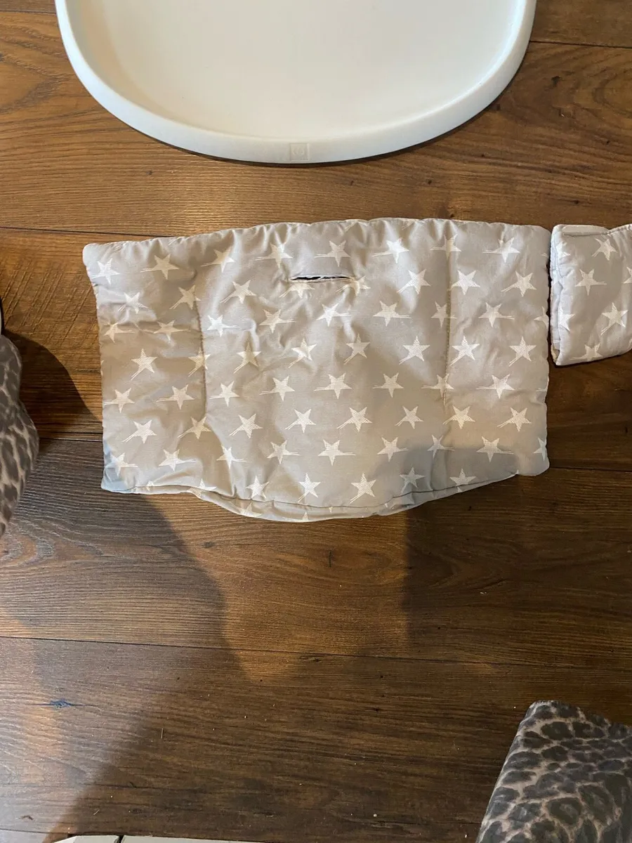 Tripp trapp and accessories - Image 3