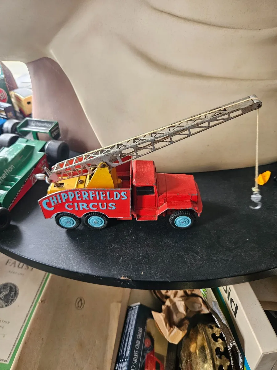 Corgi 1970's Chipperfields Circus Crane Truck - Image 1