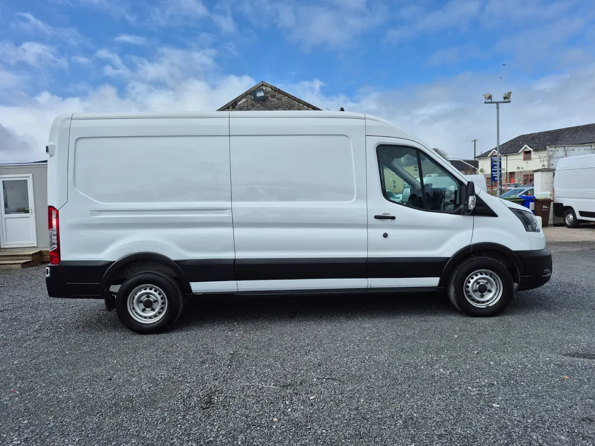 FORD TRANSIT T350 LOW MILEAGE INCLUDES VAT - Image 3