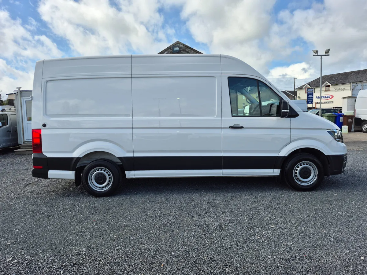 VW CRAFTER LOW MILEAGE INCLUDES VAT - Image 3