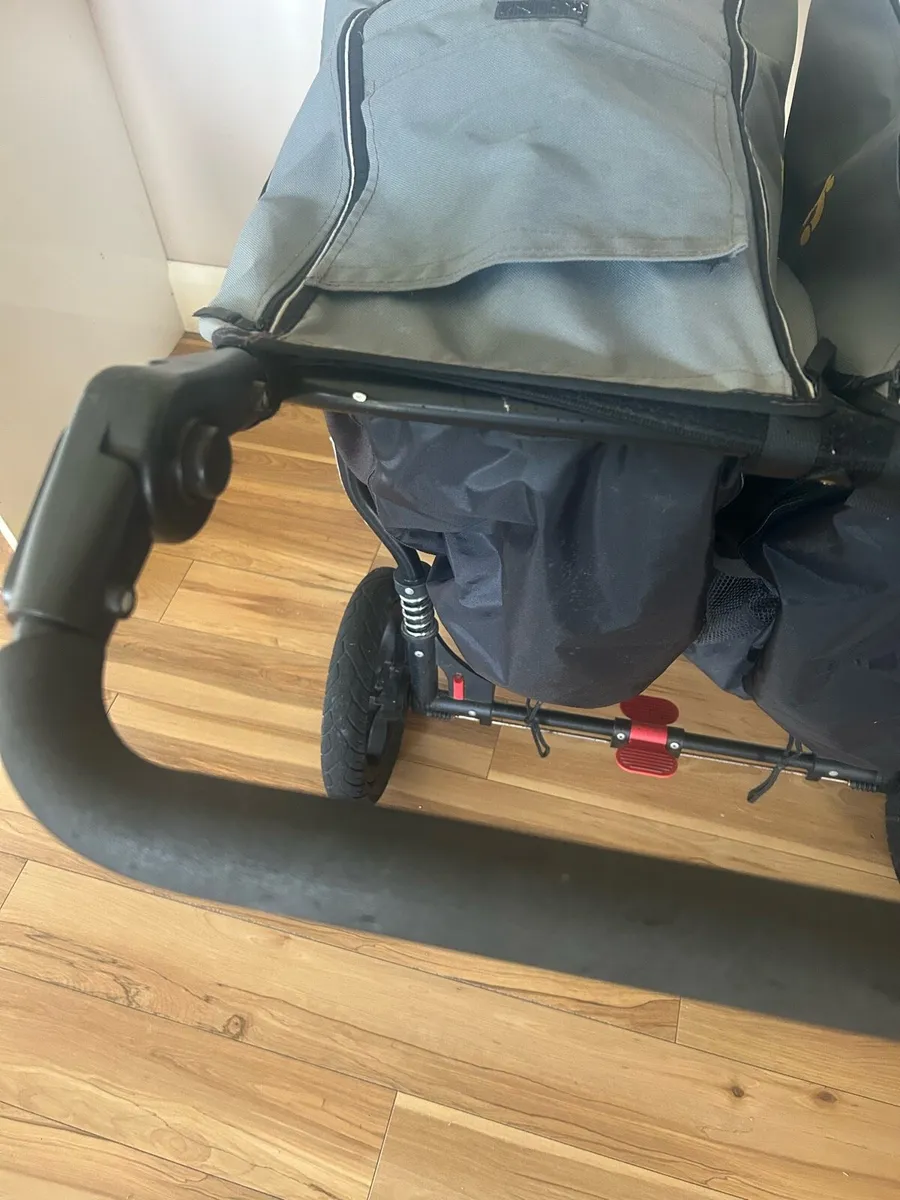 Outnabout Double Buggy - Image 4