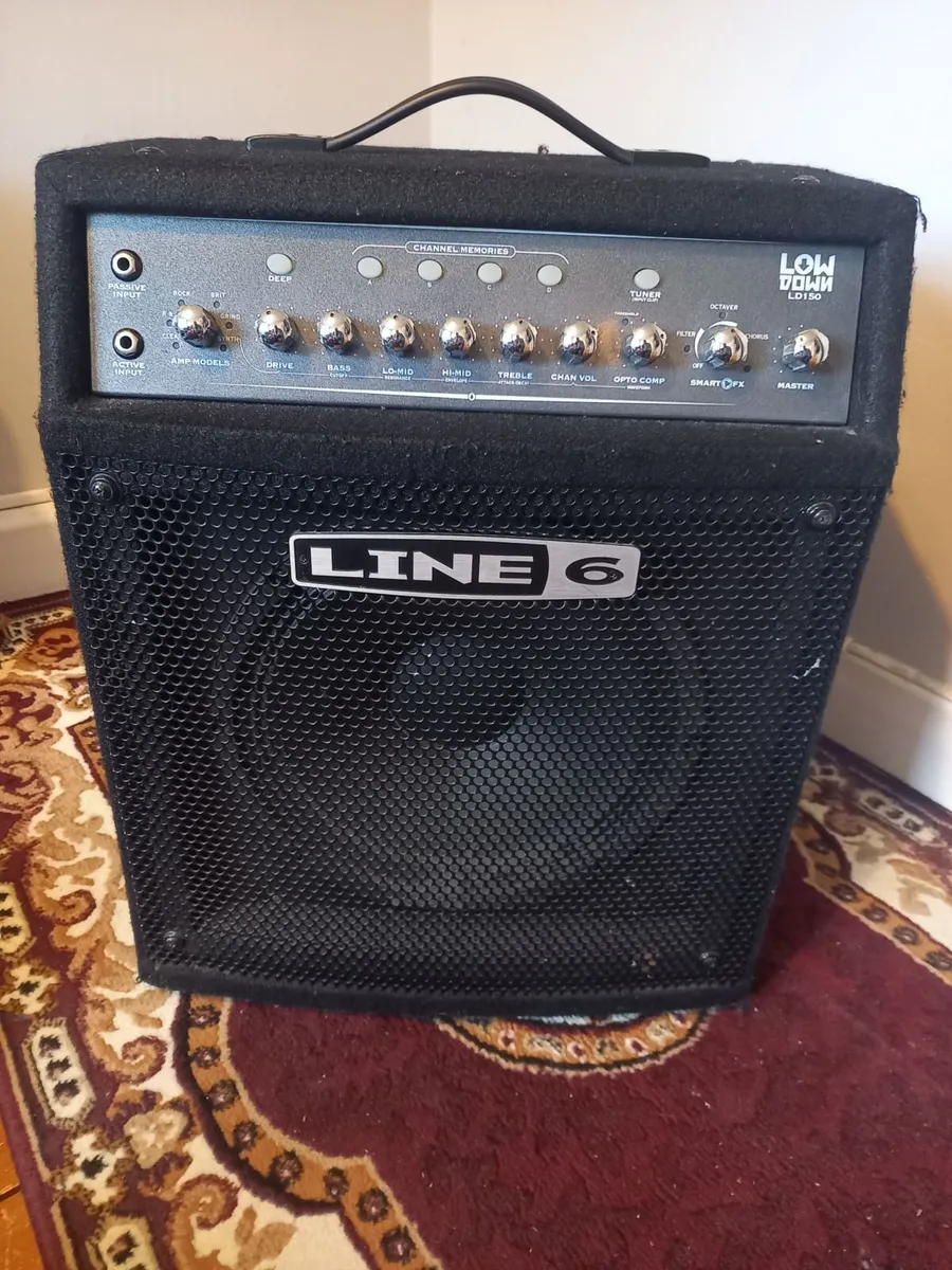Line 6 Bass Amp - Image 1