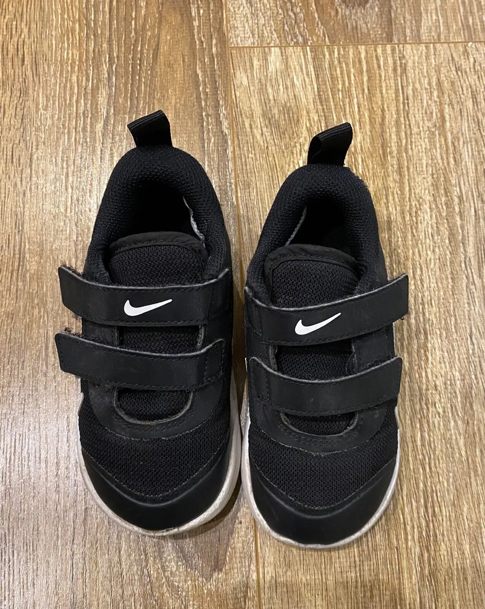 Boy shoes size UK7 eu24 - Image 3