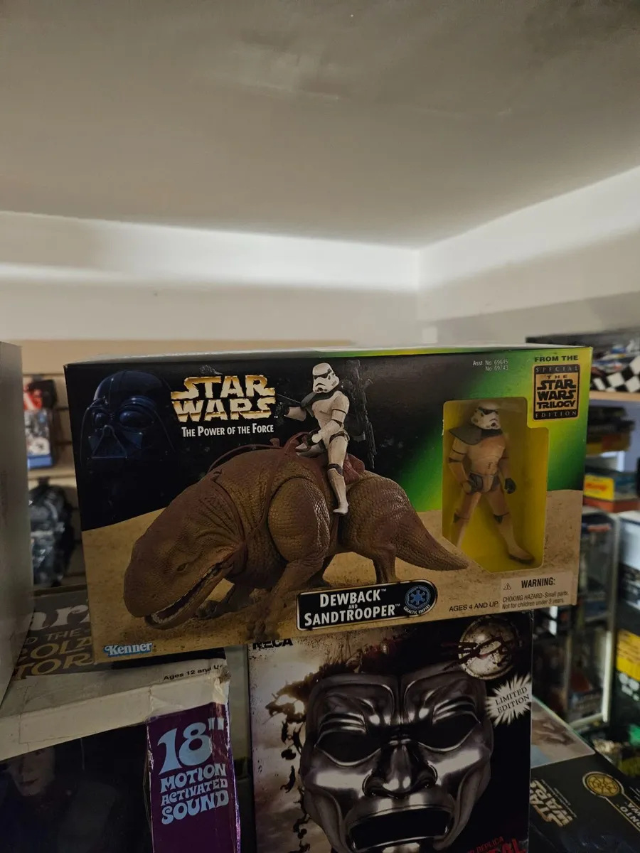 Star Wars POTF2 Dewback and Stormtrooper