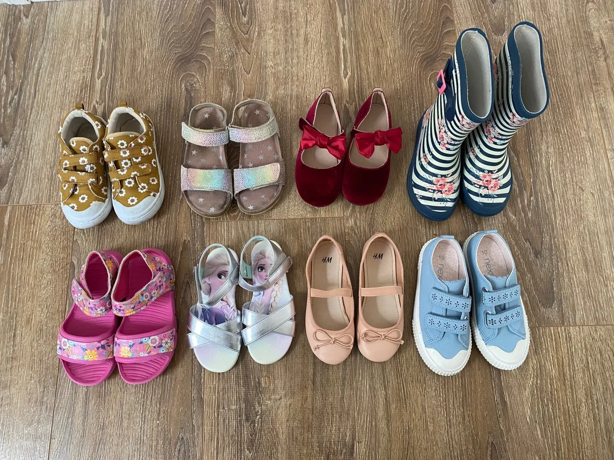 Girl shoes size uk10 - Image 1