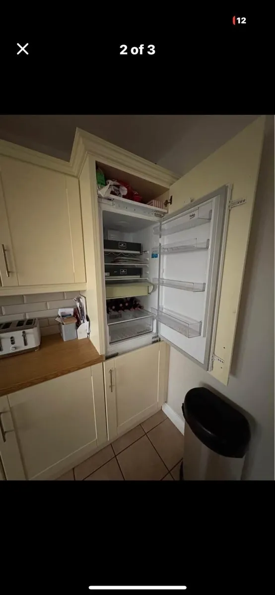 Integrated fridge freezer - Image 3