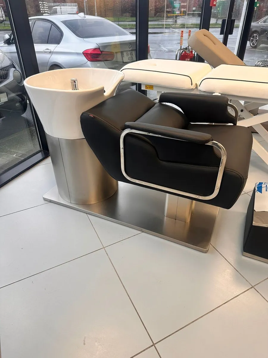 Brand new Hair wash Station - Image 1