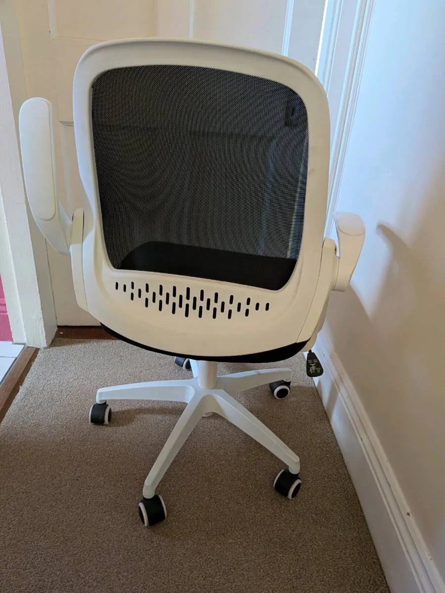 Office Chair - Image 3