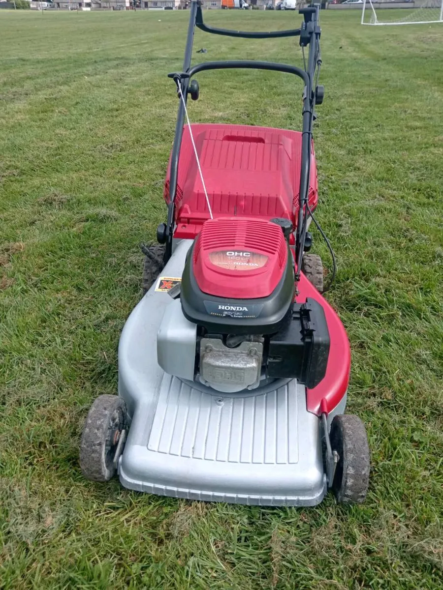 Lawnmowers - Image 3