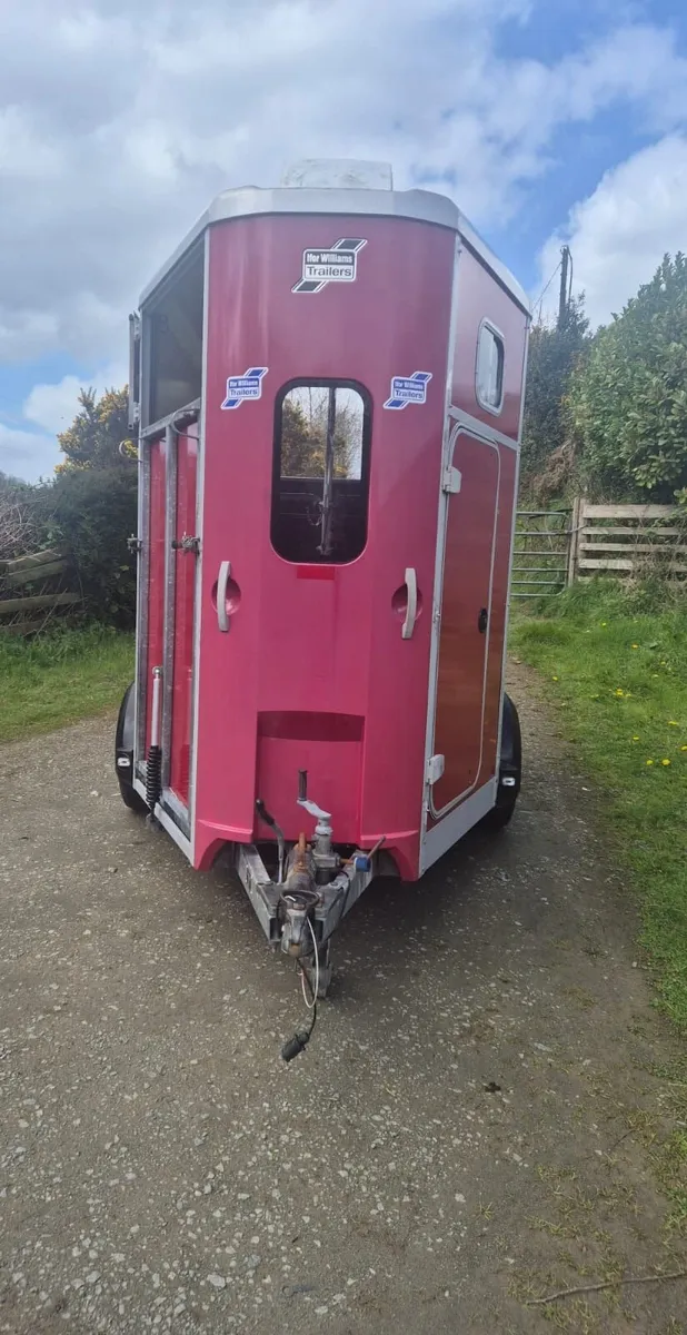 Ifor Williams 506 Horsebox - Image 2