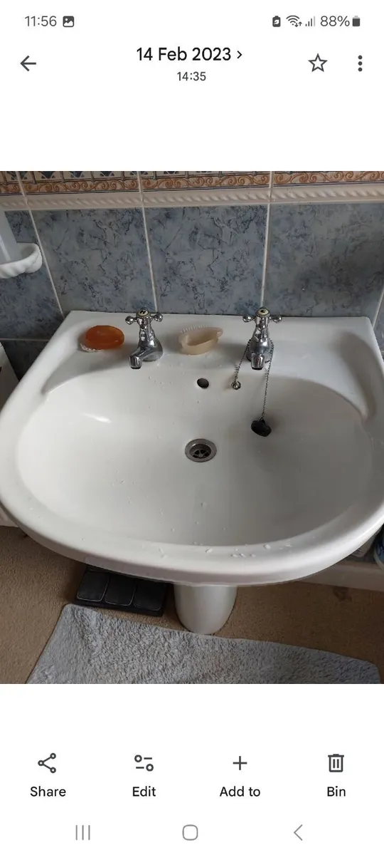 Basin & Pedestal - Image 2