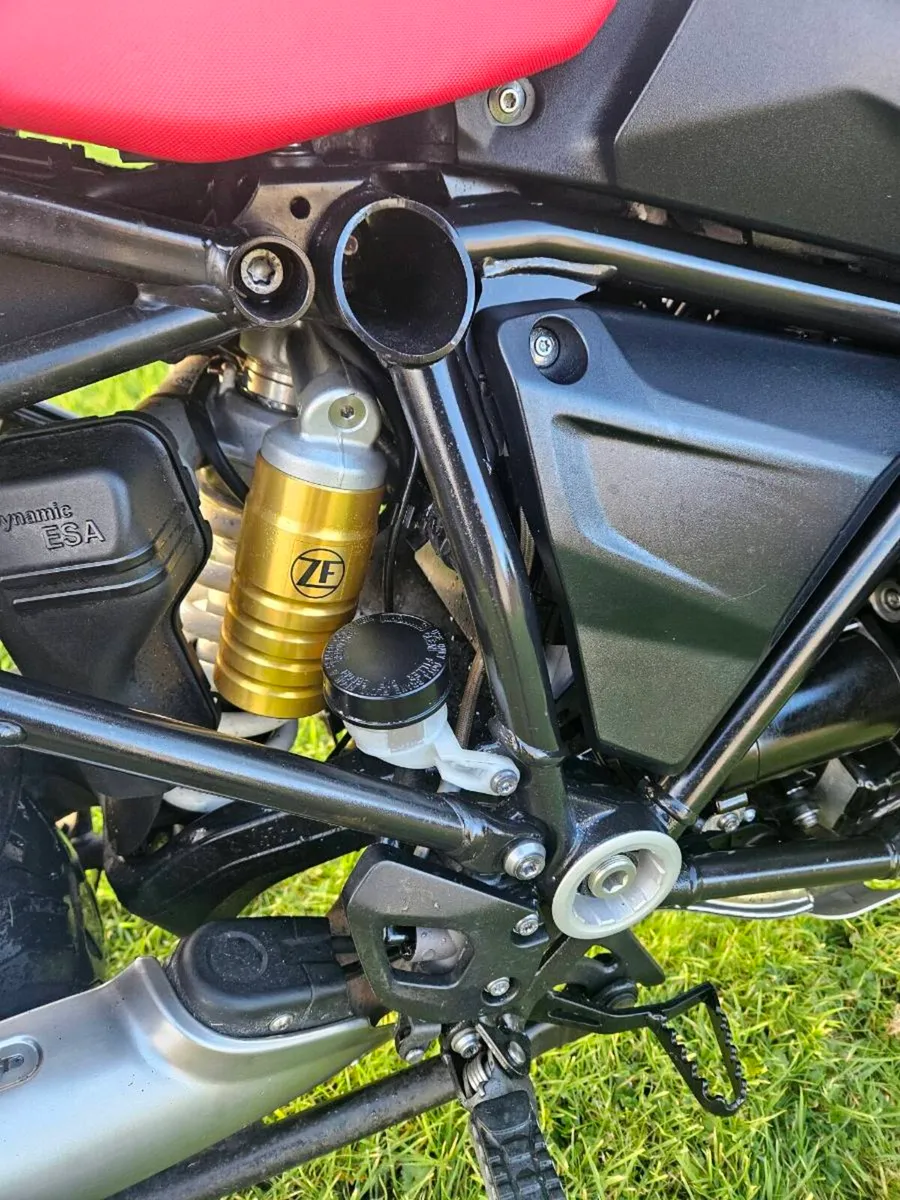 BMW R1200 GS ICONIC EDITION - Image 4