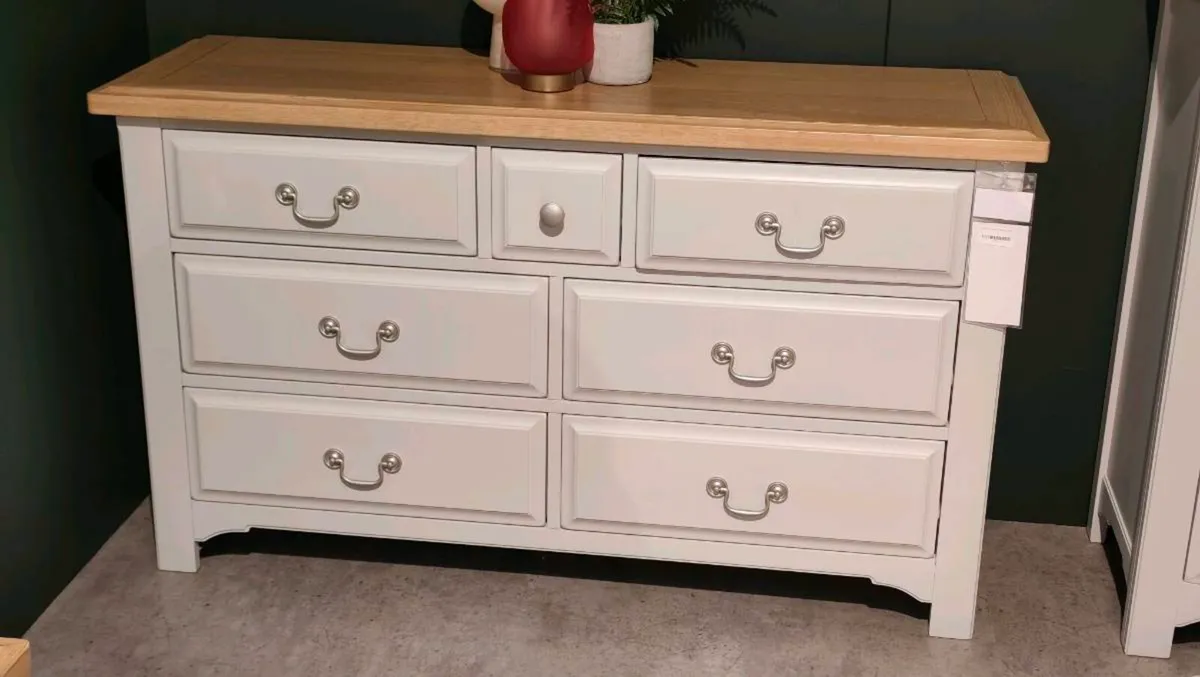 Ez Living Solid Oak Wide 7 Drawer Chest, Brand New - Image 3