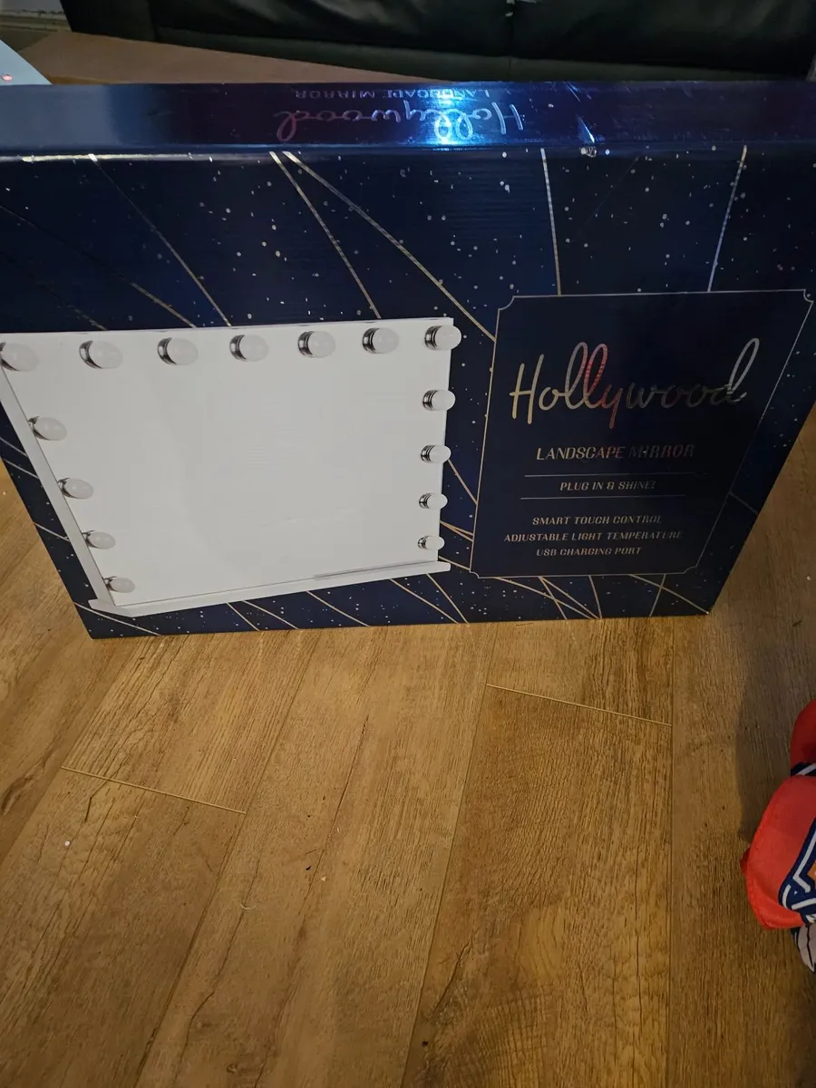 Vanity Mirror - Image 1