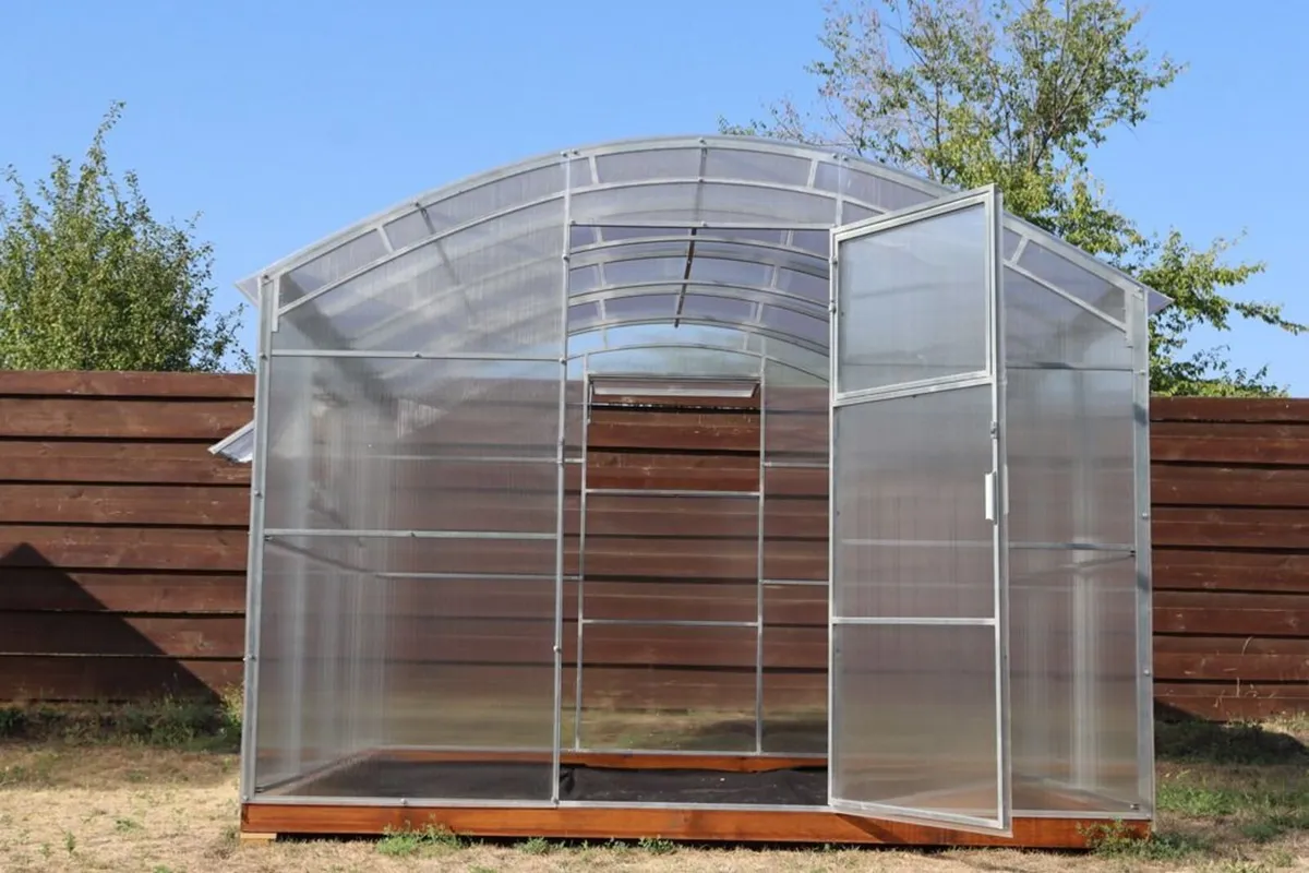 MAXGROW GREENHOUSE – EXTRA HEIGHT | IDEAL FOR TALL - Image 3