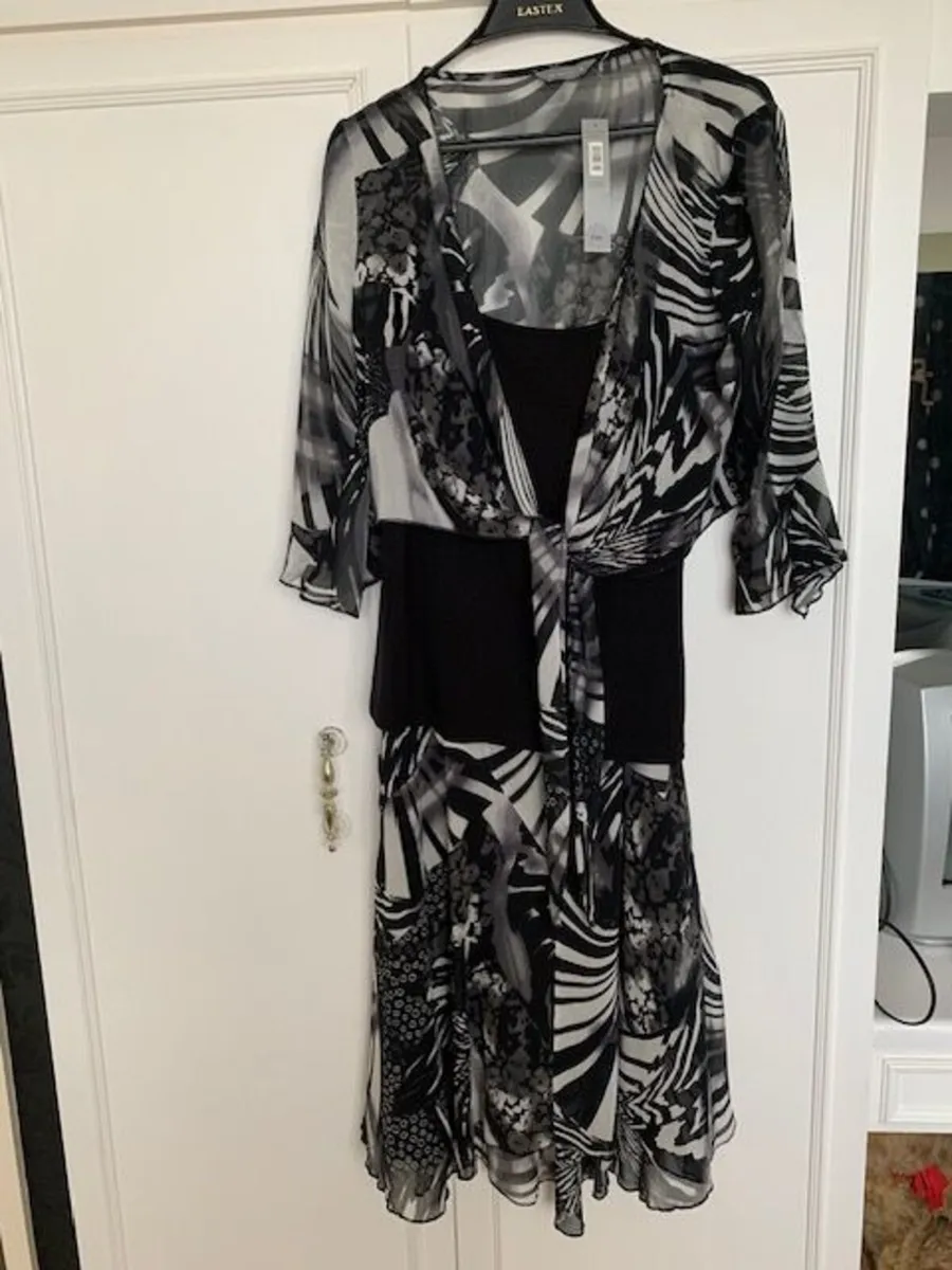 Dress combination - Image 1