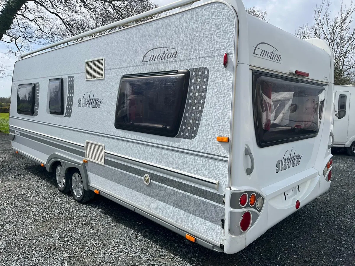 Dethleffs caravan double axle - Image 1