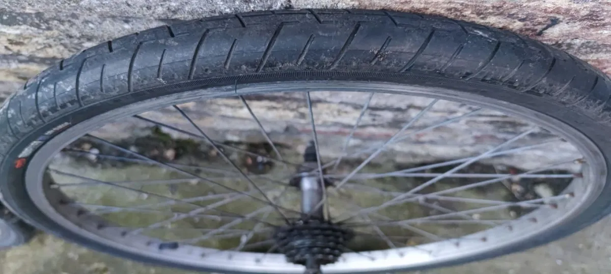 Bike wheels - Image 2