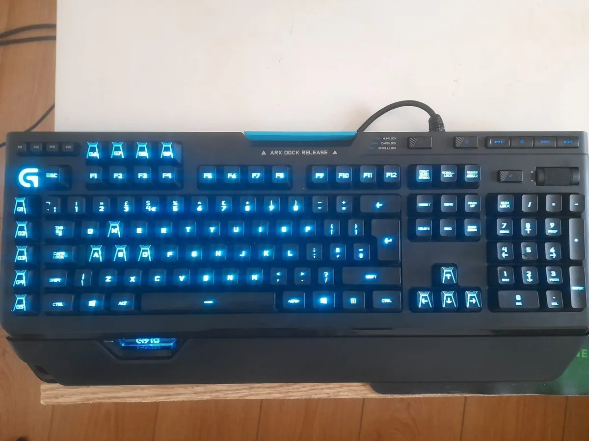 Logitech G910 keyboard Orion Spectrum - Image 3