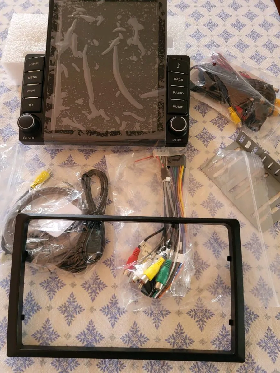 Camera and Radio, Excellent price to take both!! - Image 1