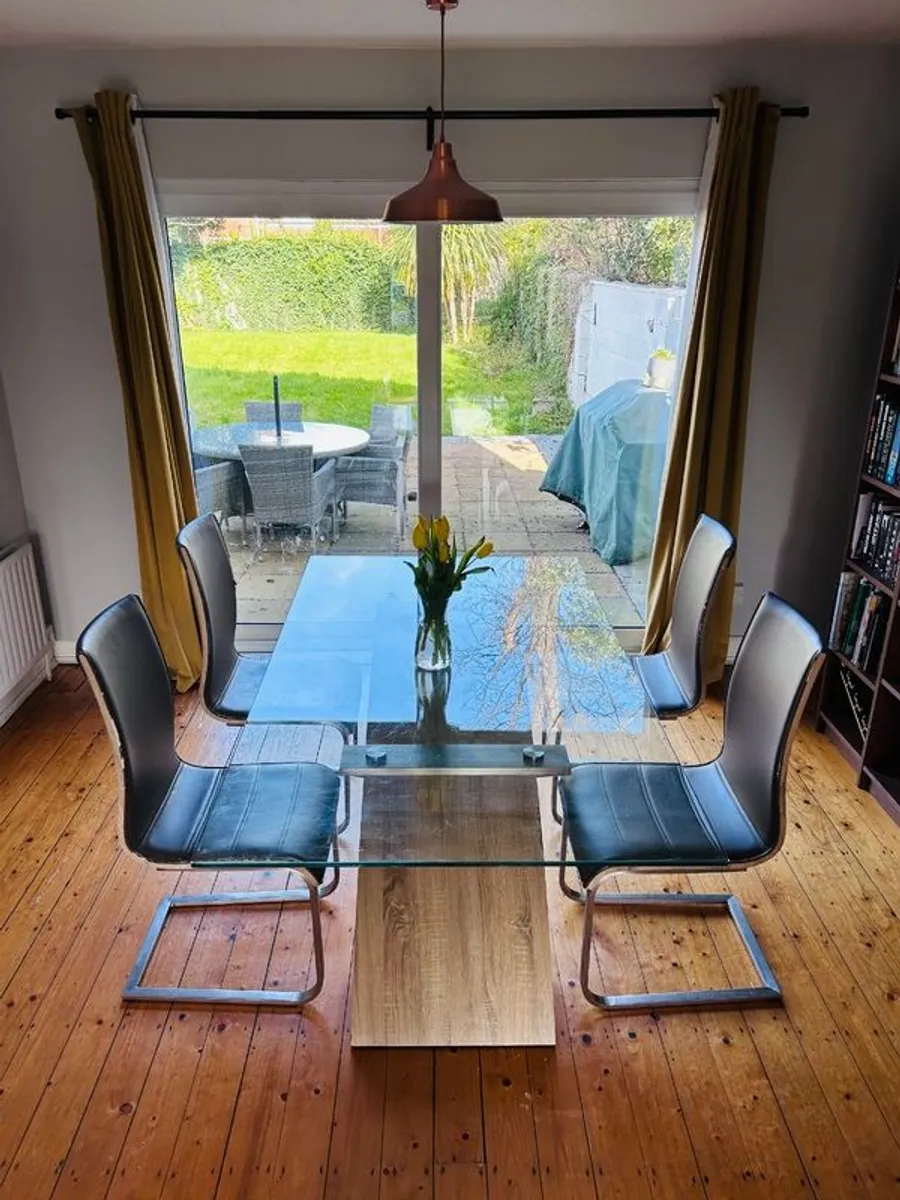 EZ LIVING Glass Dining table with 4 Leather Chairs - Image 2