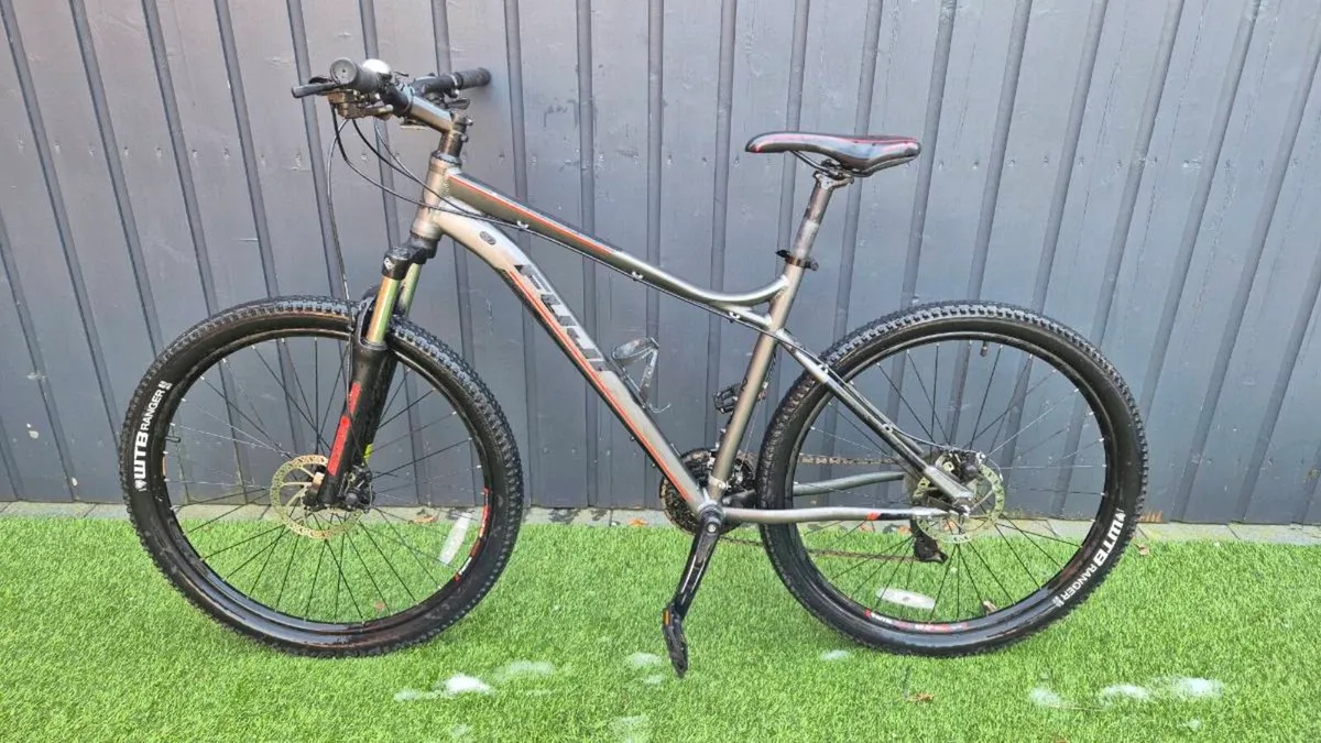 Fuji Nevada One.9 - Image 1