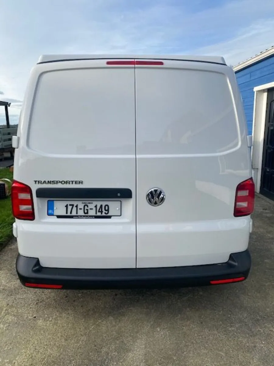 VW Campervan - Image 4