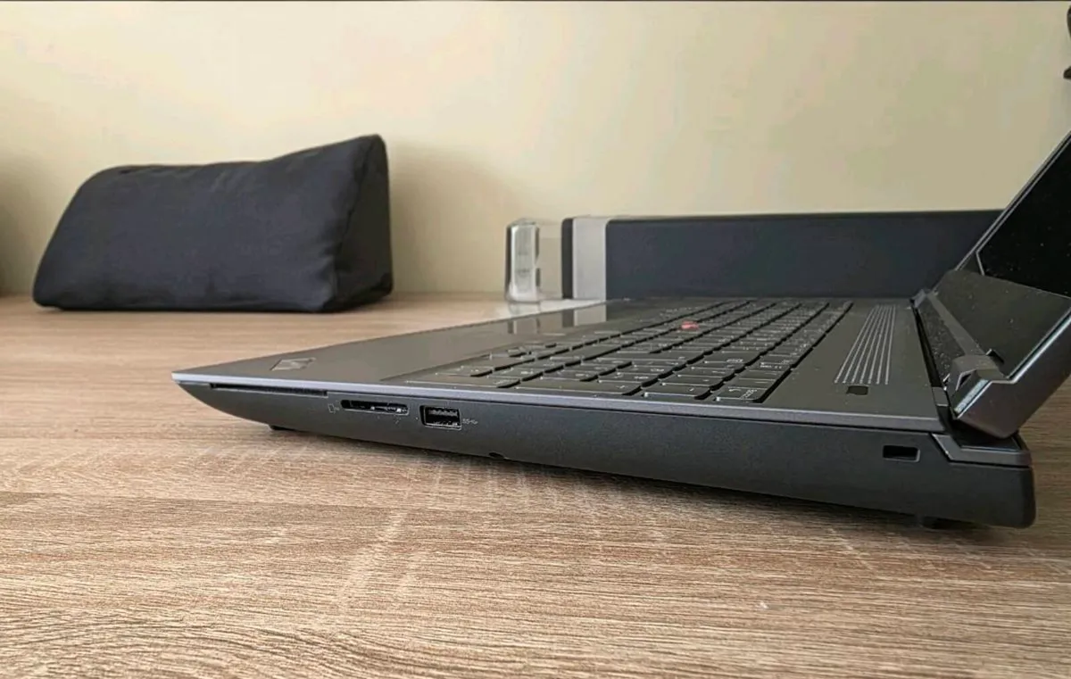 Lenovo ThinkPad P16 Gen 2 - High-End Workstation - Image 4