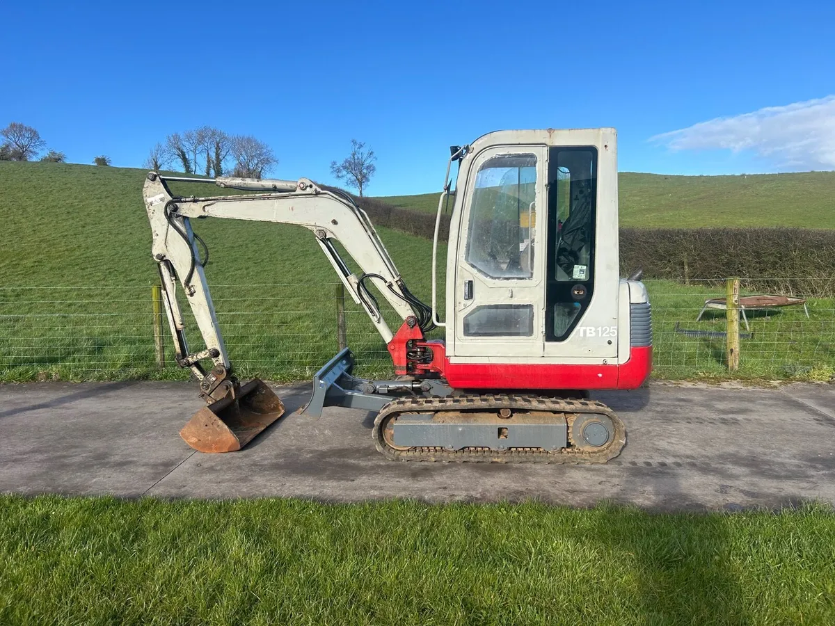 Takeuchi TB 125 - Image 1