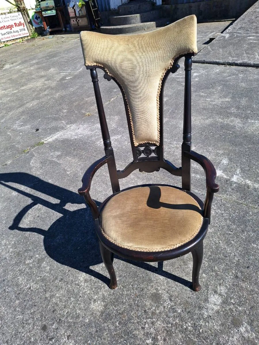 Lovely 19th century armchair - Image 1