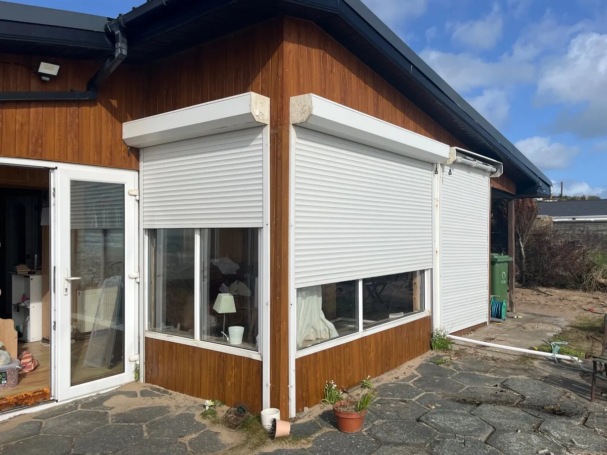 Roller shutter steel doors. - Image 3