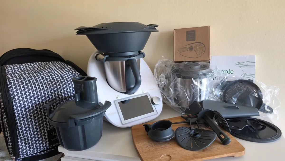 Thermomix TM6 Bundle - Image 3