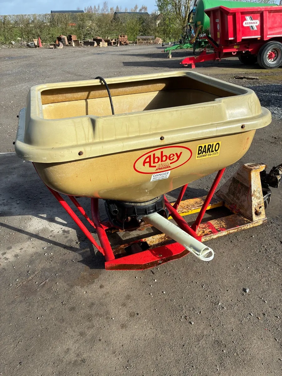 Abbey Fertiliser Spreader - Image 1