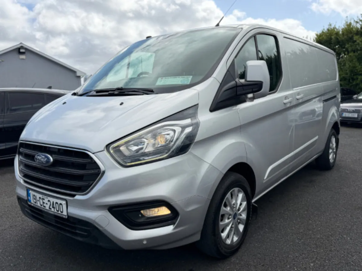 Ford Transit Custom 300 Limited - Image 3