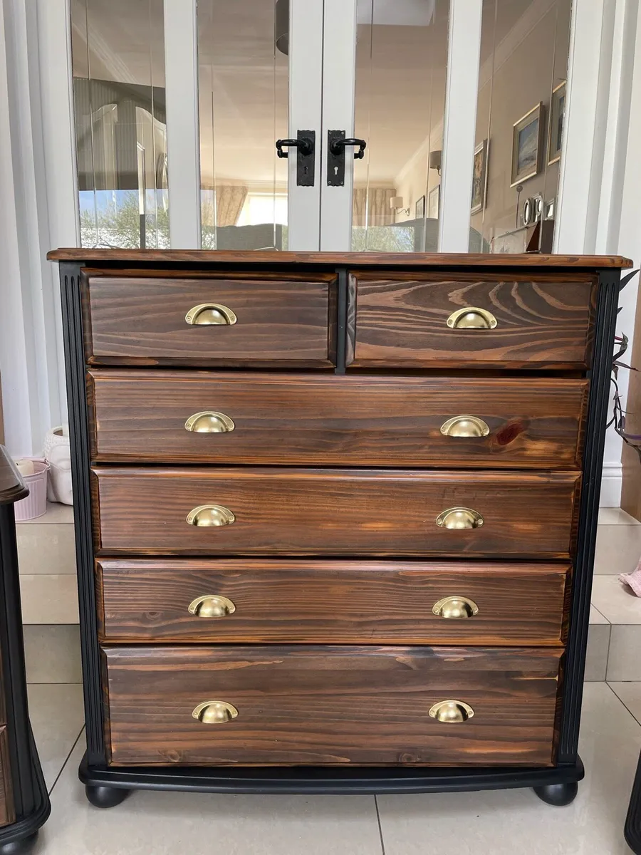 Chest of drawers and 2 lockers - Image 2