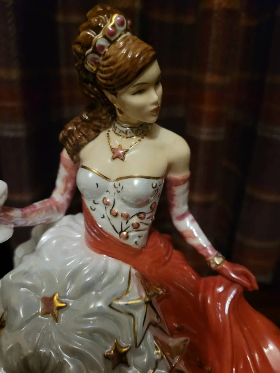 The English Ladies Congratulations Ruby Doll - Image 4